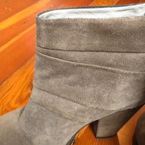 Steve Madden Shoes - Suede booties Steve Madden Shoes - Suede booties